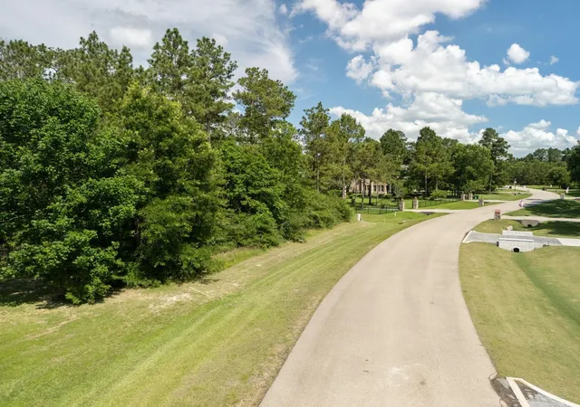 Photo 3 of Land for sale at 3318 W Benders Landing Blvd, Spring, TX 77386 | MLS# 77849807 | Listing updated on 2026-09-04