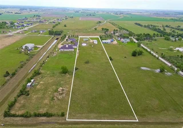 Photo 2 of Land for sale at 11802 Padon Rd, Needville, TX 77461 | MLS# 85938186 | Listing updated on 2026-09-18