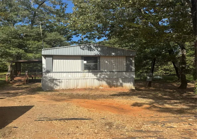 Photo 2 of Single family home for sale at 15497 Parret Ln Dr, Willis, TX 77378 | MLS# 48657008 | Listing updated on 2026-09-01
