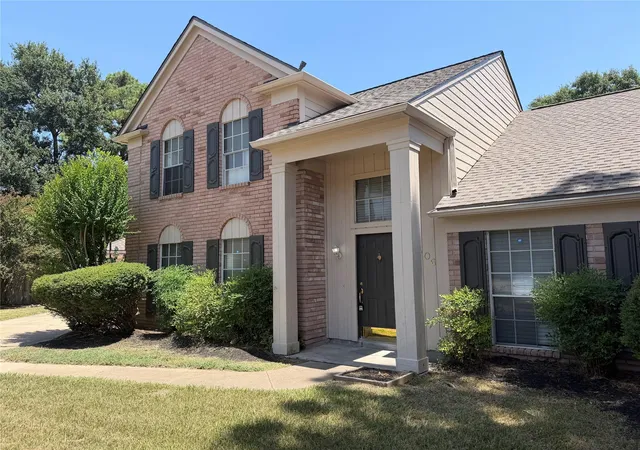 Photo 2 of Single family home for sale at 16006 Maple Acres Ct, Houston, TX 77095 | MLS# 2235084 | Listing updated on 2026-09-09
