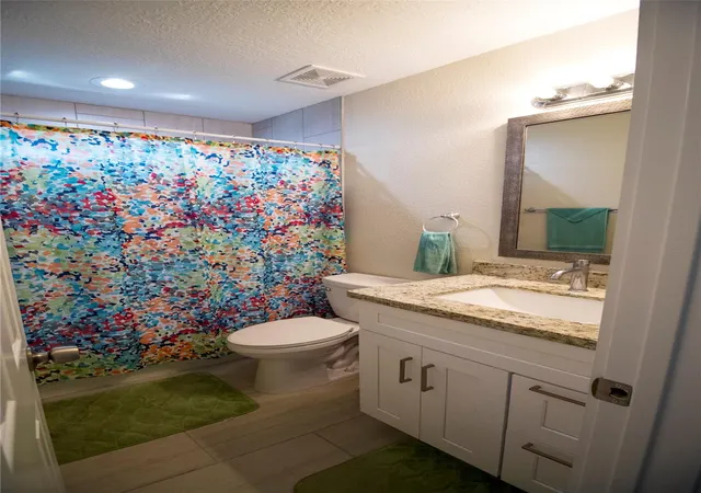 Photo 4 of Sale Pending at 311 Diers Ln, La Grange, TX 78945 | MLS# 29796062 | Listing updated on 2026-10-04