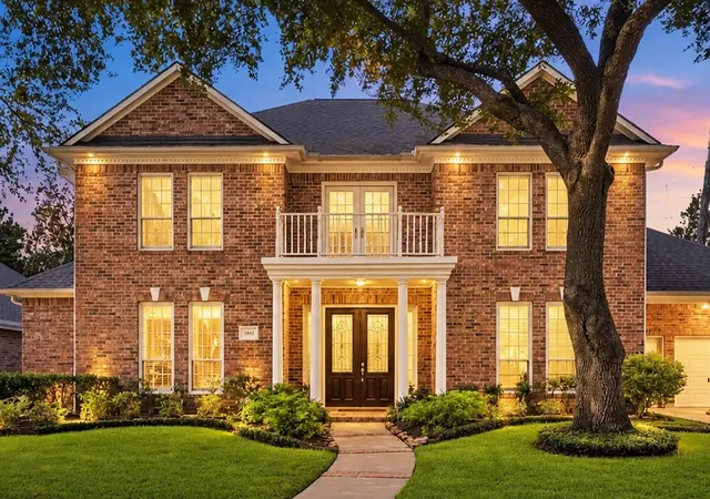 Photo 1 of Single family home for sale at 3302 Woodbrook Ln, Sugar Land, TX 77478 | MLS# 56910439 | Listing updated on 2026-10-04