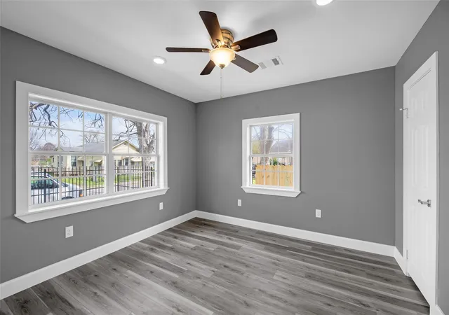 Photo 3 of Single family home for sale at 5002 Lelia St, Houston, TX 77026 | MLS# 15552449 | Listing updated on 2026-09-19