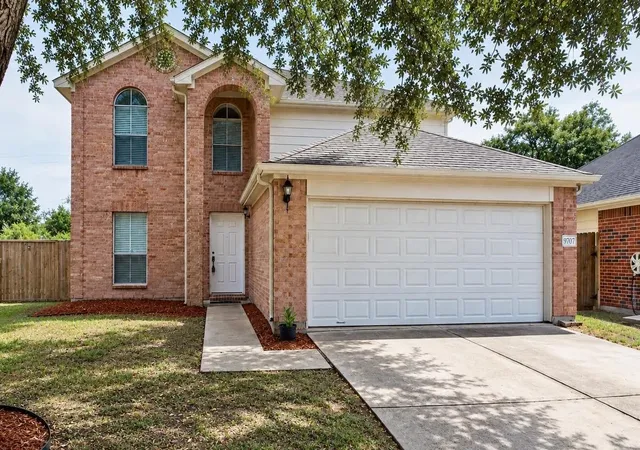 Photo 1 of Single family home for sale at 9707 Royal Crst Way, Houston, TX 77083 | MLS# 6696163 | Listing updated on 2026-09-06