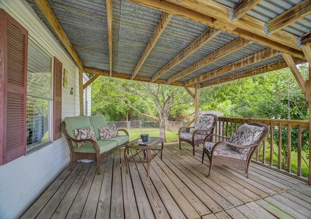 Photo 3 of Single family home for sale at 10007 Cedar Landing Dr, Baytown, TX 77521 | MLS# 54605201 | Listing updated on 2026-09-16