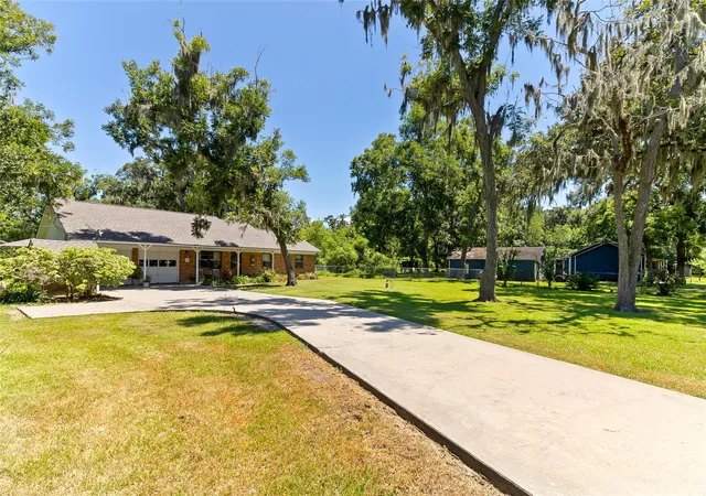 Photo 27 of Sale Pending at 1971 Fm 522 Rd, West Columbia, TX 77486 | MLS# 96894093 | Listing updated on 2026-10-09