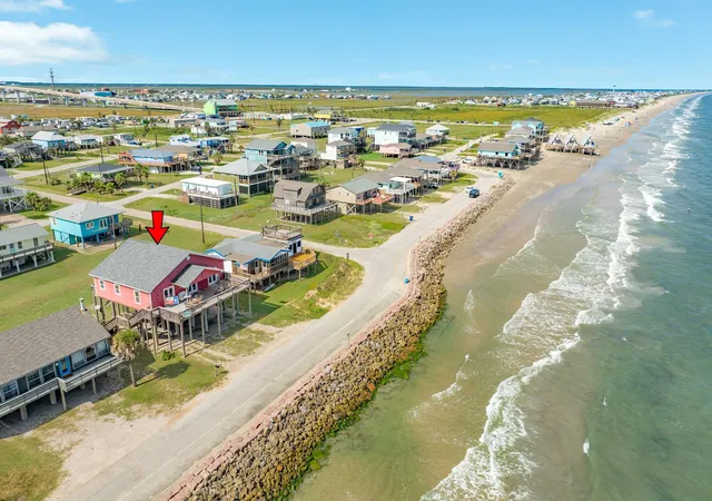 Photo 1 of Single family home for sale at 306 Beach Dr, Freeport, TX 77541 | MLS# 37822774 | Listing updated on 2026-09-24