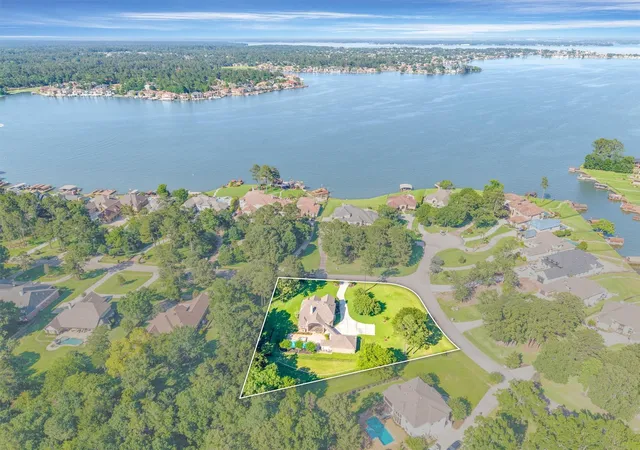 Photo 3 of Single family home for sale at 11309 Harbor Breeze Dr, Montgomery, TX 77356 | MLS# 64533285 | Listing updated on 2026-09-02