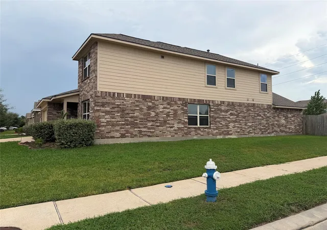 Photo 3 of Single family home for sale at 23151 Robbers Nest Dr, Apple Springs, TX 77373 | MLS# 52854766 | Listing updated on 2026-09-11