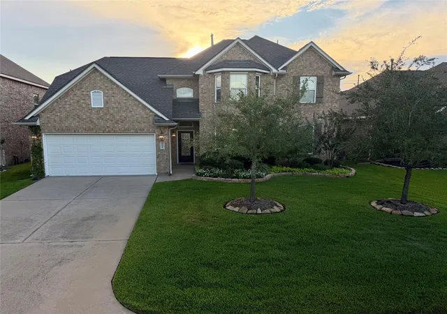 Photo 2 of Single family home for sale at 25411 Auburn Bnd Dr N, Spring, TX 77389 | MLS# 87048527 | Listing updated on 2026-09-11