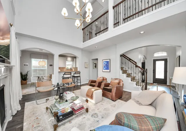 Photo 4 of Single family home for sale at 25411 Auburn Bnd Dr N, Spring, TX 77389 | MLS# 87048527 | Listing updated on 2026-09-11