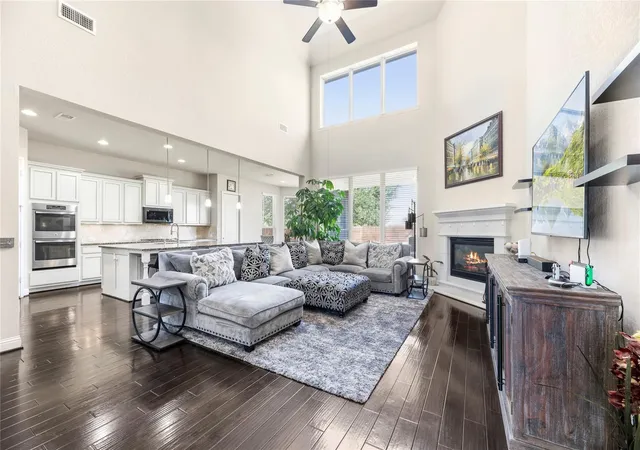 Photo 2 of Single family home for sale at 5806 Eden Crst Ct, Richmond, TX 77407 | MLS# 10873714 | Listing updated on 2026-09-19