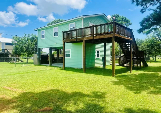 Photo 1 of Single family home for sale at 1025 14th Street, San Leon, TX 77539 | MLS# 32812960 | Listing updated on 2026-09-23