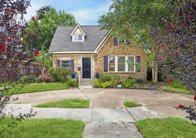 Photo 17 of Sale Pending at 2906 Arbor St, Houston, TX 77004 | MLS# 43720222 | Listing updated on 2026-10-08