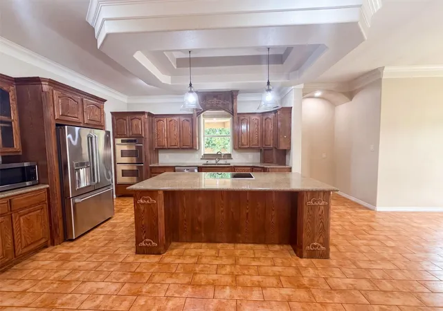 Photo 2 of Single family home for sale at 1005 Lewis Dr, Kemah, TX 77565 | MLS# 35758852 | Listing updated on 2026-09-19
