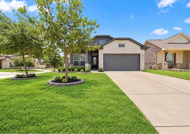Photo 1 of Single family home for sale at 11710 Rosehall Reach Ln, Tomball, TX 77377 | MLS# 61620175 | Listing updated on 2026-09-14