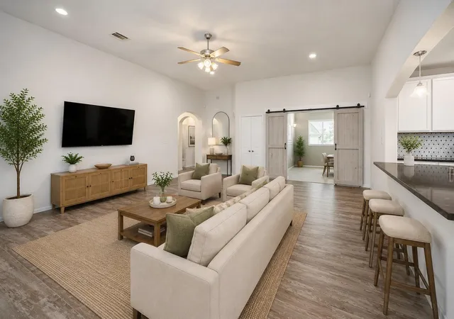 Photo 1 of Single family home for sale at 350 American Black Bear Dr, Crosby, TX 77532 | MLS# 57128832 | Listing updated on 2026-09-23