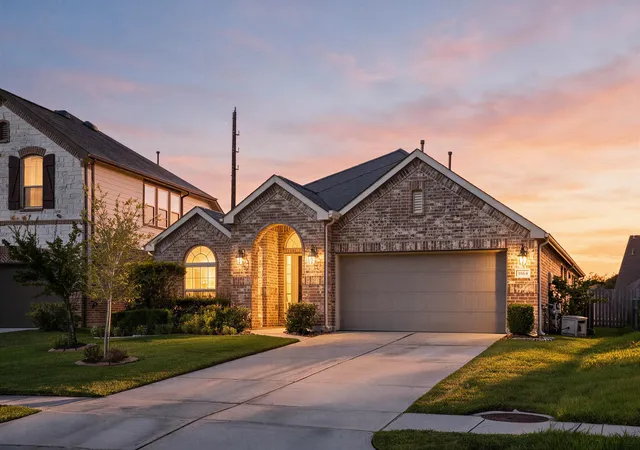 Photo 2 of Single family home for sale at 3864 Oakmist Bnd Ln, Spring, TX 77386 | MLS# 31283202 | Listing updated on 2026-10-07