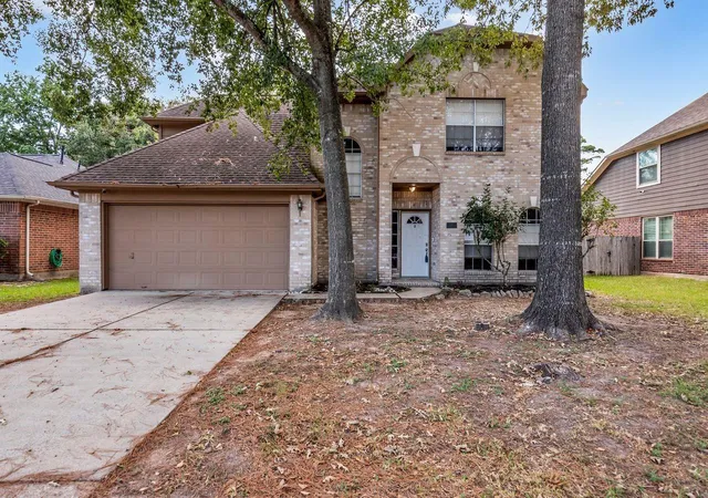 Photo 1 of Single family home for sale at 23915 Spring Oak Dr, Spring, TX 77373 | MLS# 63039133 | Listing updated on 2026-09-17