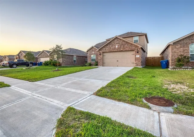 Photo 4 of Single family home for sale at 2315 Seabourne Trails Rd, Richmond, TX 77469 | MLS# 41957557 | Listing updated on 2026-09-11