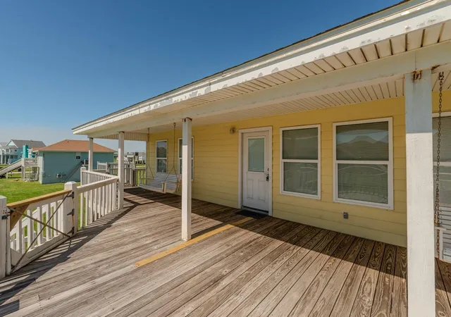 Photo 4 of Single family home for sale at 3520 Hannas Reef, Port Bolivar, TX 77650 | MLS# 49071548 | Listing updated on 2026-10-01