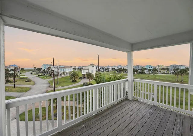 Photo 3 of Single family home for sale at 25246 Intrepid Ln, Galveston, TX 77554 | MLS# 73254532 | Listing updated on 2026-09-24