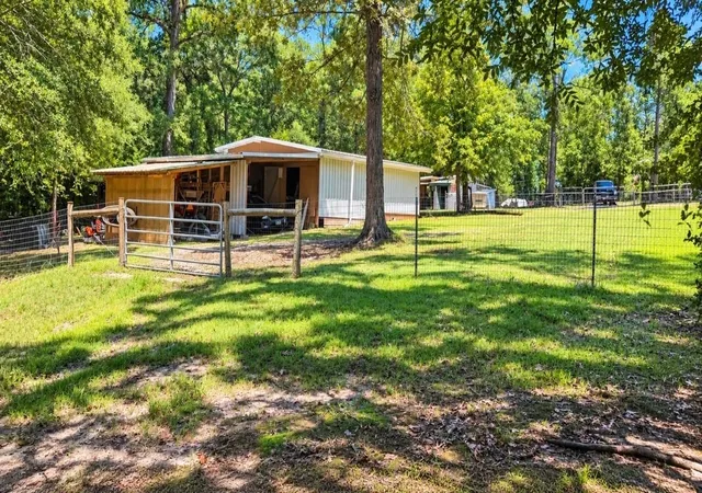 Photo 3 of Single family home for sale at 370 Stage Coach Rd, Coldspring, TX 77331 | MLS# 5517131 | Listing updated on 2026-09-12