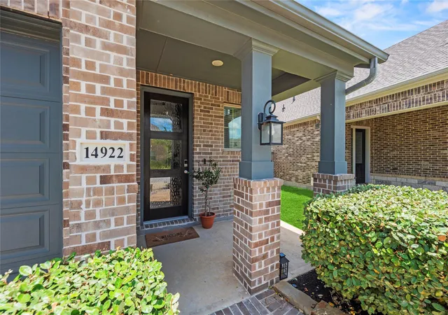 Photo 2 of Single family home for sale at 14922 Mossycup Spur Way, Cypress, TX 77433 | MLS# 58072021 | Listing updated on 2026-09-11