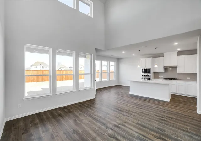Photo 4 of Single family home for sale at 706 Evergreen Forest Ln, Bonney, TX 77583 | MLS# 68490204 | Listing updated on 2026-10-08