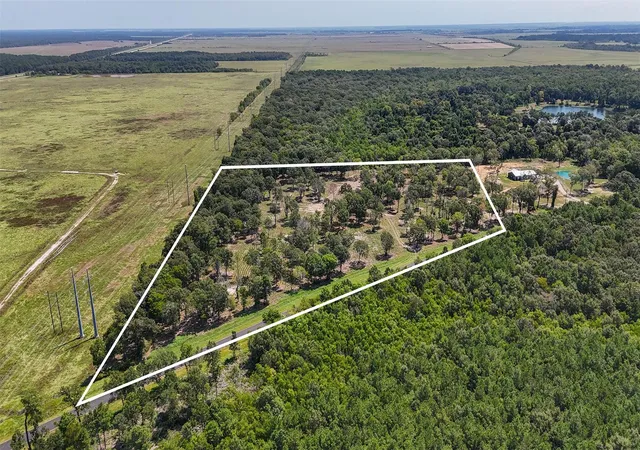 Photo 1 of Land for sale at 1977 County Rd 105, Devers, TX 77538 | MLS# 3076995 | Listing updated on 2026-09-23