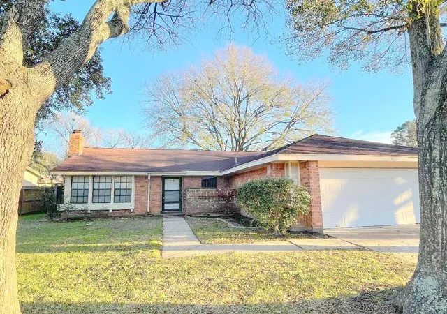 Single family home for sale at 11931 Hedgegate Dr, Houston, TX 77065 | MLS# 24224889