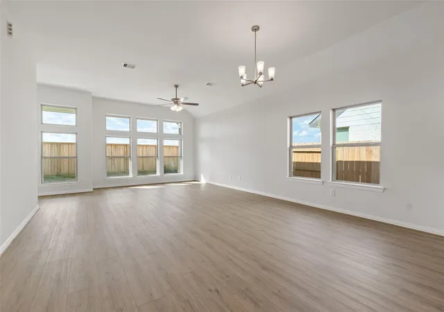 Photo 3 of Single family home for sale at 31010 Pigeon Valley Dr, Waller, TX 77484 | MLS# 18155719 | Listing updated on 2026-09-24