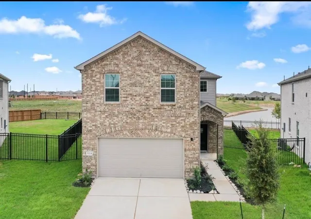 Photo 2 of Single family home for sale at 1024 Greenshank Dr, Katy, TX 77493 | MLS# 46940935 | Listing updated on 2026-09-23