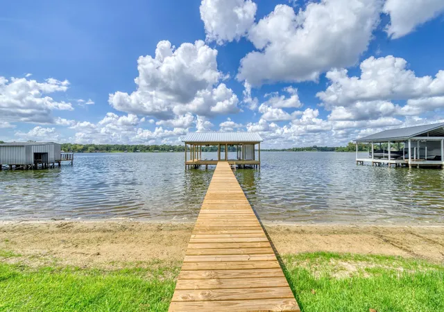 Photo 2 of Single family home for sale at 11404 Riley Green Rd, Franklin, TX 77856 | MLS# 9796443 | Listing updated on 2026-09-24