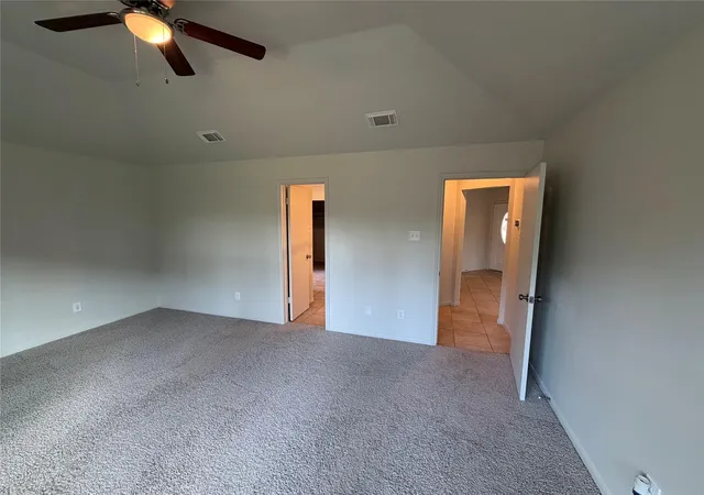 Photo 3 of Single family home for sale at 18614 Twigsworth Ln, Humble, TX 77346 | MLS# 38421347 | Listing updated on 2026-10-09