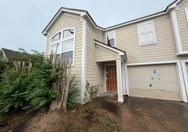 Photo 2 of Single family home for sale at 11749 Logan Ridge Dr, Houston, TX 77072 | MLS# 39126284 | Listing updated on 2026-09-10