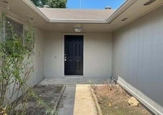 Photo 2 of Single family home for sale at 4506 Stallion Brk Ln, Spring, TX 77388 | MLS# 58829203 | Listing updated on 2026-09-15