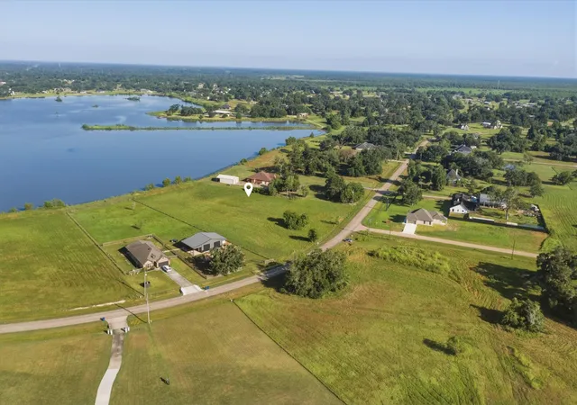 Photo 4 of Land for sale at 750 Wagon Wheel Trl, Angleton, TX 77515 | MLS# 92727417 | Listing updated on 2026-09-07