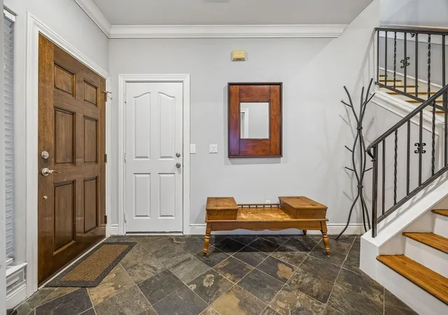 Photo 3 of Townhouse for sale at 3218 Jackson St, Houston, TX 77004 | MLS# 62174722 | Listing updated on 2026-09-11