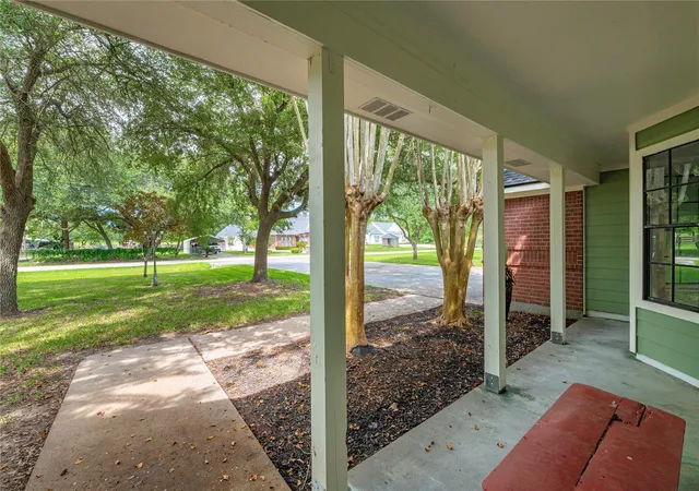 Photo 3 of Sale Pending at 13505 Anne Ln, Santa Fe, TX 77510 | MLS# 75544911 | Listing updated on 2026-10-09