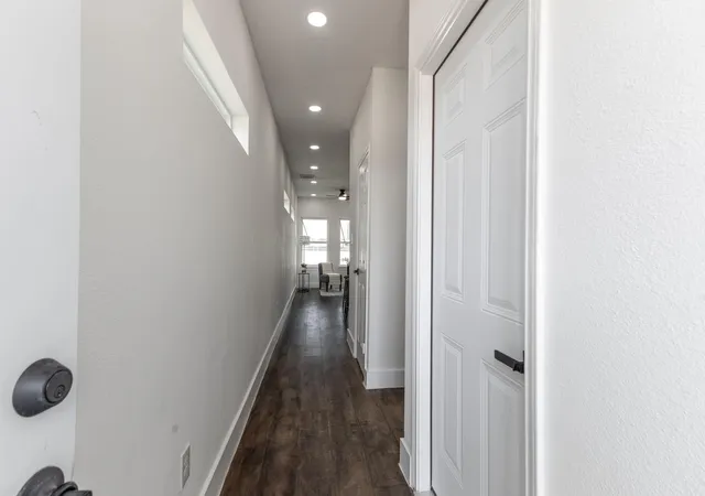 Photo 2 of Townhouse for sale at 18846 Elegance Ave, Spring, TX 77379 | MLS# 6490250 | Listing updated on 2026-09-02