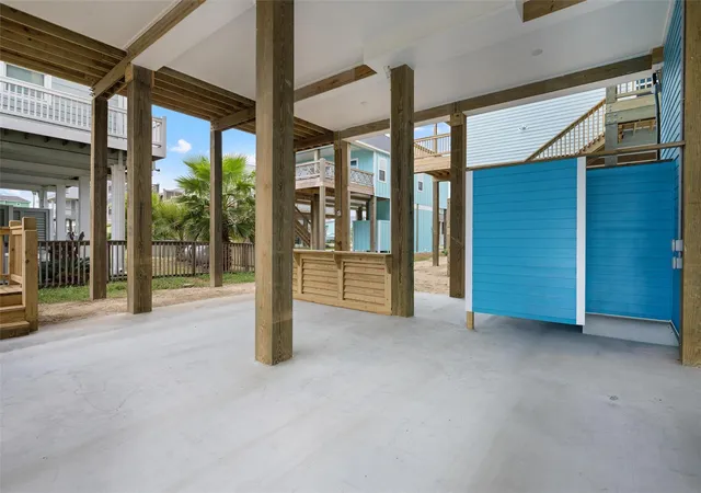 Photo 3 of Single family home for sale at 877 Alberdie Dr, Port Bolivar, TX 77650 | MLS# 67757607 | Listing updated on 2026-09-17