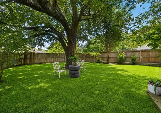 Photo 4 of Single family home for sale at 5315 Acorn Ct, League City, TX 77573 | MLS# 38006191 | Listing updated on 2026-09-07
