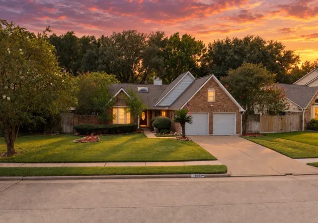 Photo 1 of Single family home for sale at 8303 Plum Lake Dr, Houston, TX 77095 | MLS# 52887526 | Listing updated on 2026-09-20