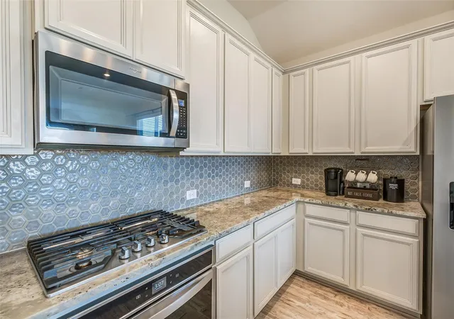 Photo 4 of Single family home for sale at 10906 Avana Fls Ln, Richmond, TX 77406 | MLS# 86146911 | Listing updated on 2026-09-09