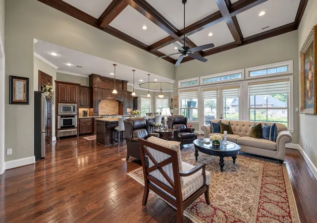 Photo 4 of Single family home for sale at 12324 White Oak Point, Conroe, TX 77304 | MLS# 19842432 | Listing updated on 2026-09-11