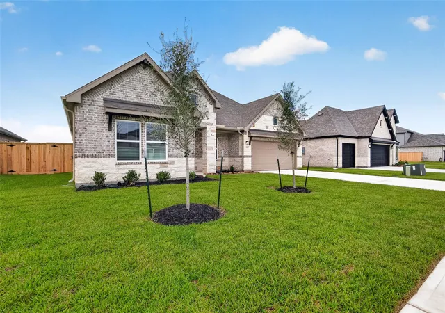 Photo 3 of Single family home for sale at 3507 Sago Palm Dr, Manvel, TX 77578 | MLS# 47113135 | Listing updated on 2026-09-24