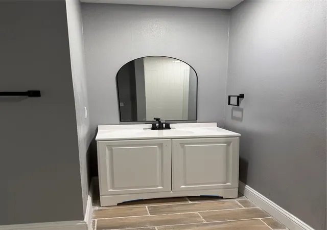 Photo 3 of Single family home for sale at 919 Foster Ave, Pasadena, TX 77506 | MLS# 7611870 | Listing updated on 2026-10-07