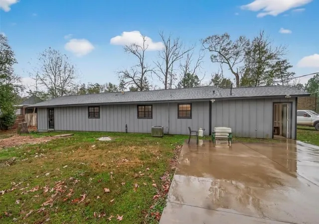 Photo 2 of Single family home for sale at 588 County Rd 2307, Cleveland, TX 77327 | MLS# 45618152 | Listing updated on 2026-09-08
