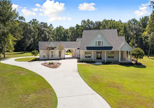 Photo 1 of Single family home for sale at 28930 Reserve Bnd Dr, Huffman, TX 77336 | MLS# 35519579 | Listing updated on 2026-09-19